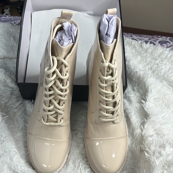 Akira boots, brand new, never worn. - Picture 3 of 3